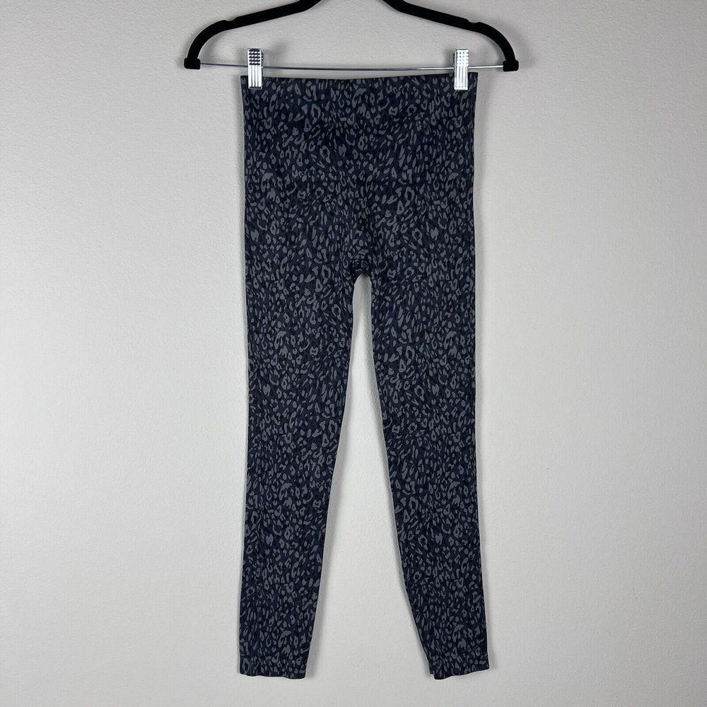 Spanx Leggings Womens M Look at Me Now Seamless Shapewear‎ Leopard Athleisure